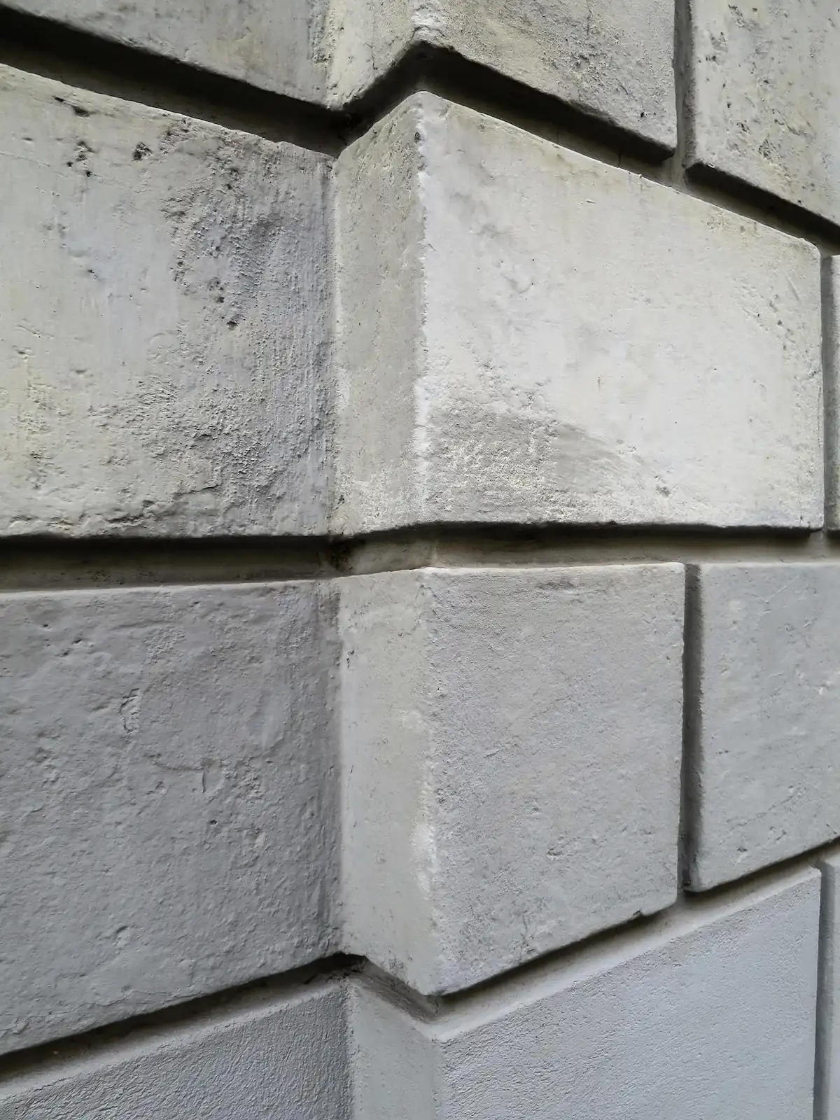 Kombinasi Garis Horizontal dan Vertikal